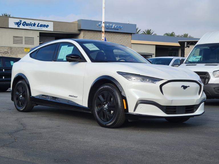 2023 Ford Mustang Mach-E California Route 1