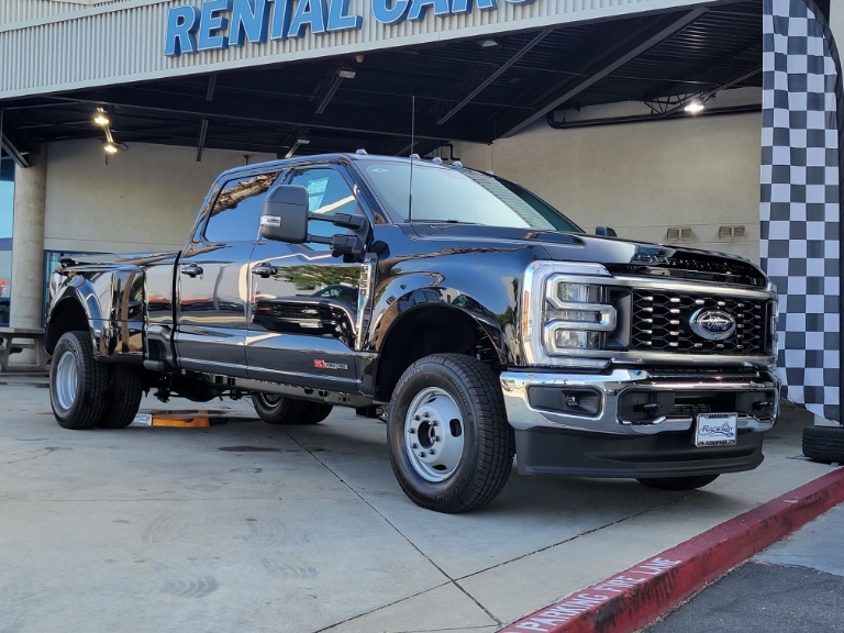 2026 Ford Super Duty F-350 DRW XLT