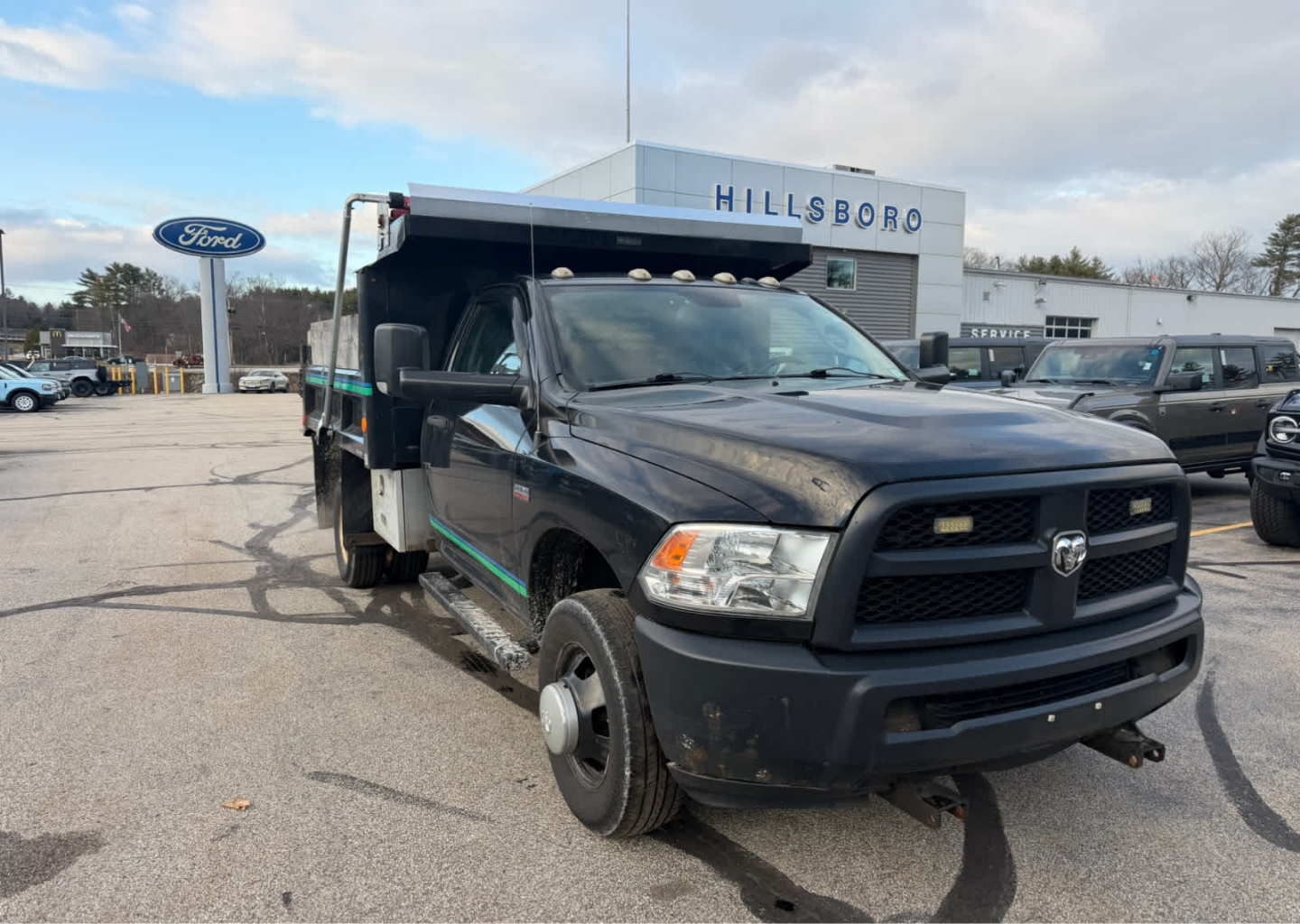 2016 RAM 3500 Tradesman 4X4 Regular Cab SWB DRW's photo