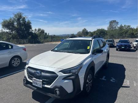 2025 Subaru Outback Premium