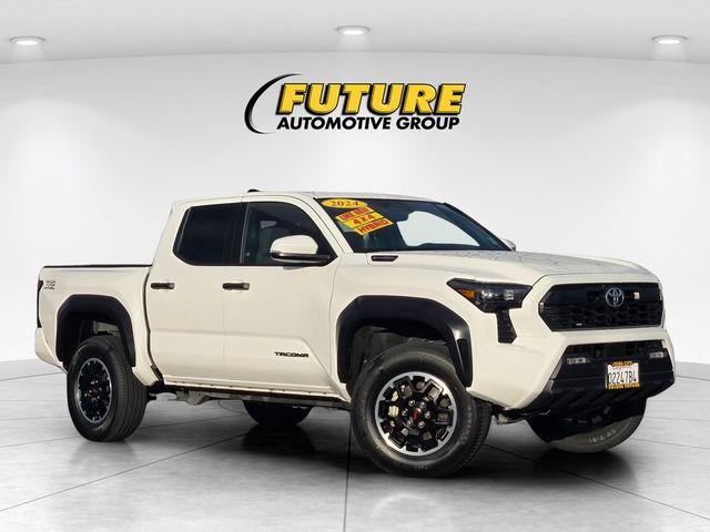 2024 Toyota Tacoma Hybrid TRD OFF Road
