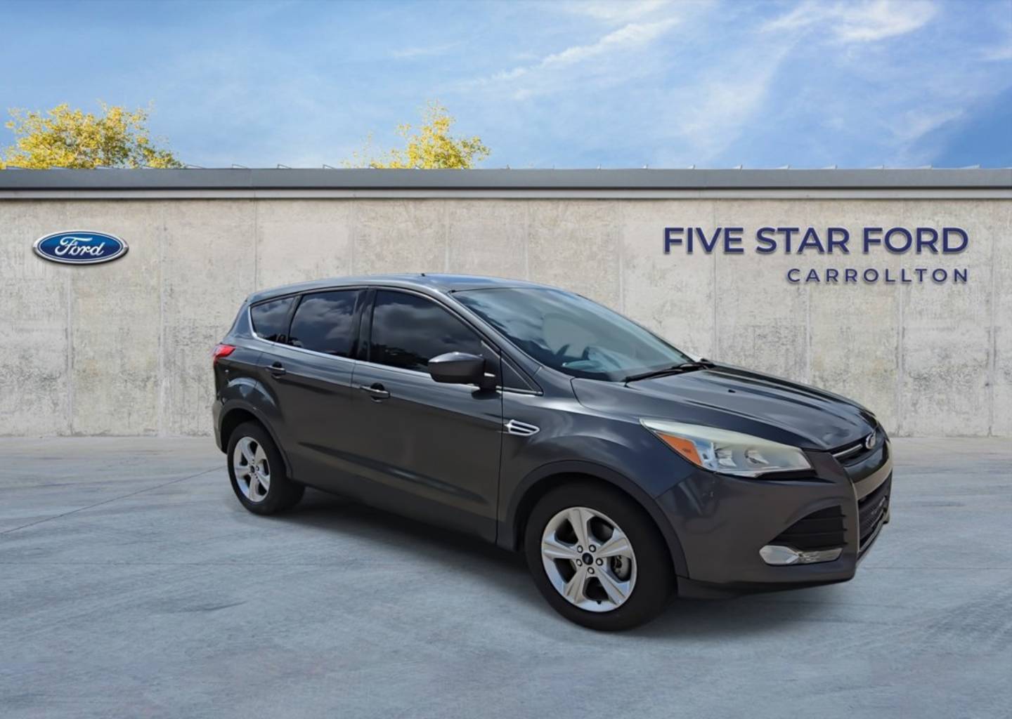 Used 2015 Ford Escape SE with VIN 1FMCU0G75FUB39493 for sale in Carrollton, TX