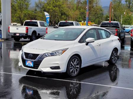 2021 Nissan Versa SV