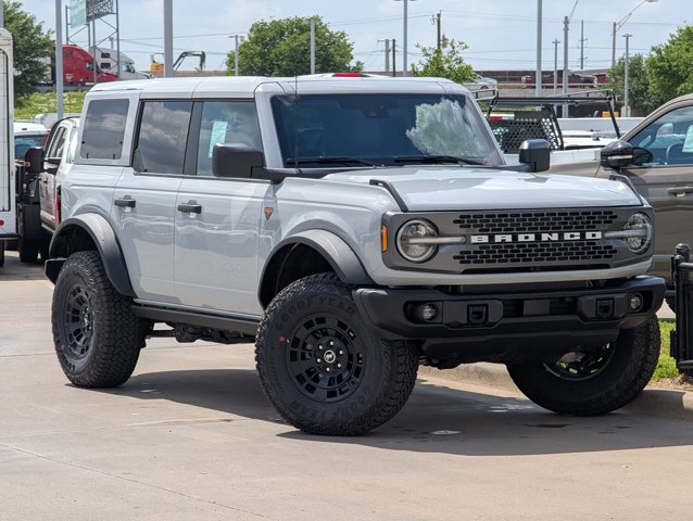 New 2026 Ford Bronco Badlands