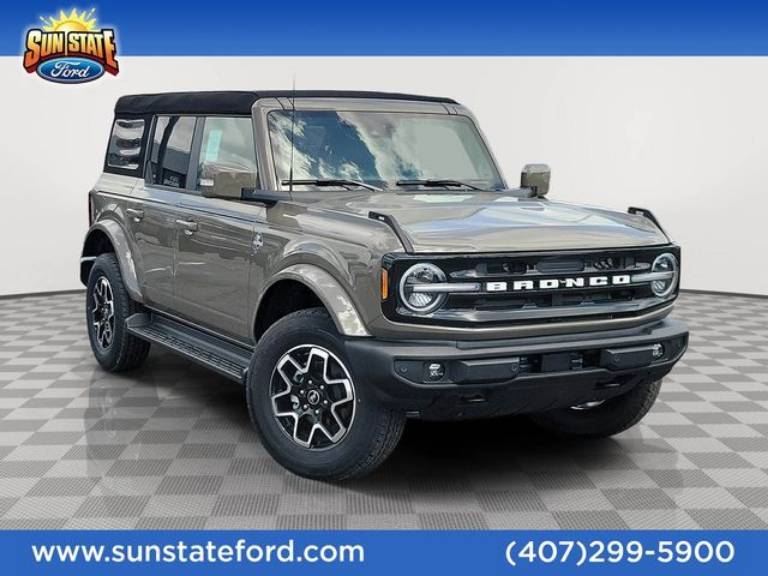 2025 Ford Bronco Outer Banks