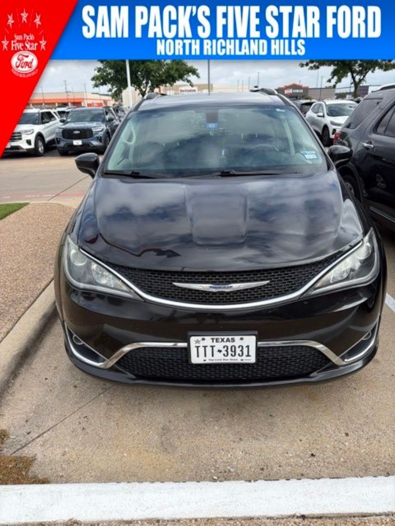 2019 Chrysler Pacifica Touring L