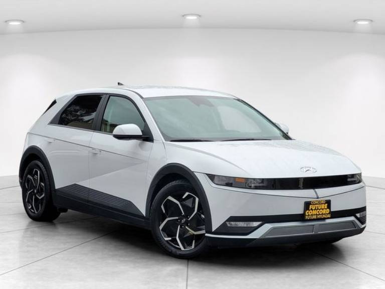 2024 Hyundai Ioniq 5 SE Standard Range