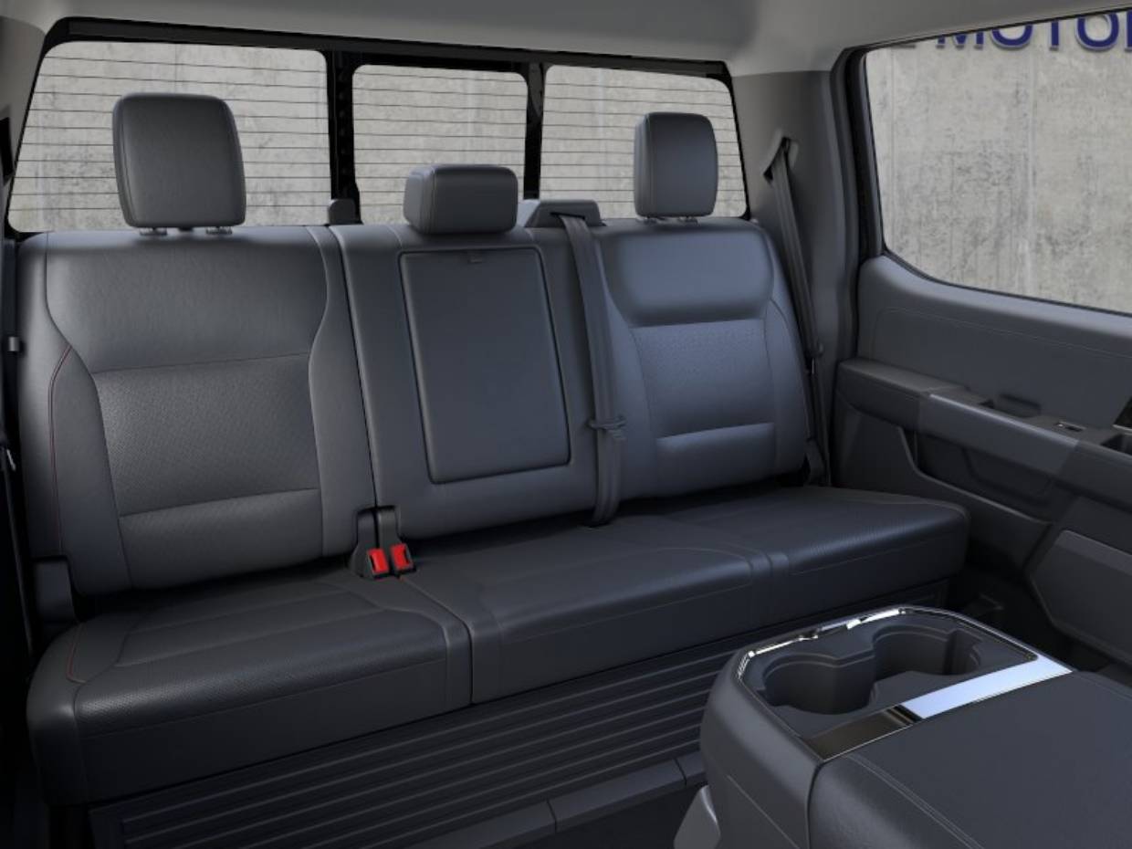2025 Ford F-250 Super Duty Lariat - Photo 11