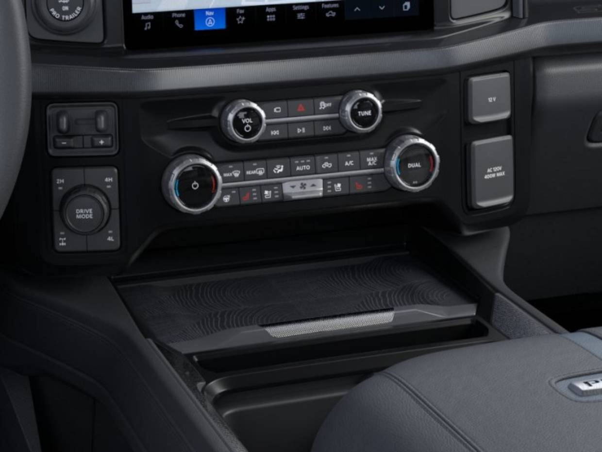 2025 Ford F-350 Super Duty Platinum - Photo 15