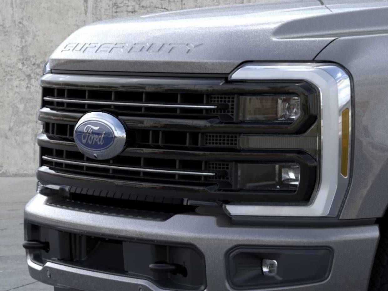 2025 Ford F-350 Super Duty Platinum - Photo 17