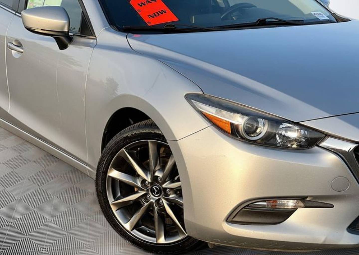 Used 2018 Mazda Mazda3 Touring with VIN 3MZBN1V34JM200099 for sale in Selma, CA