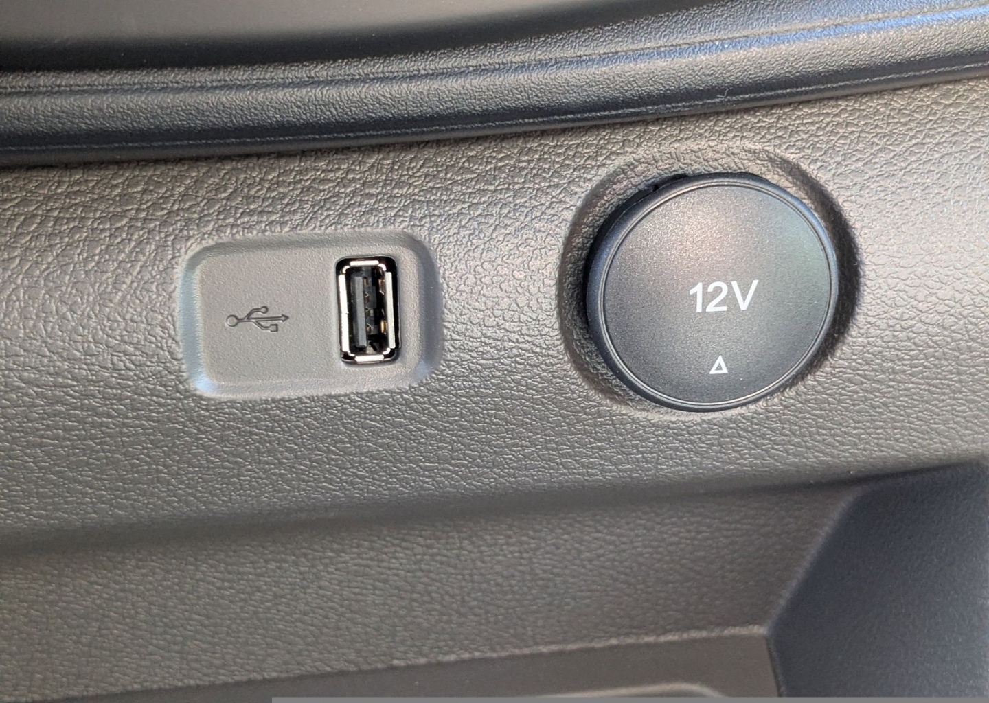 2025 Ford Transit Van Base - Photo 19