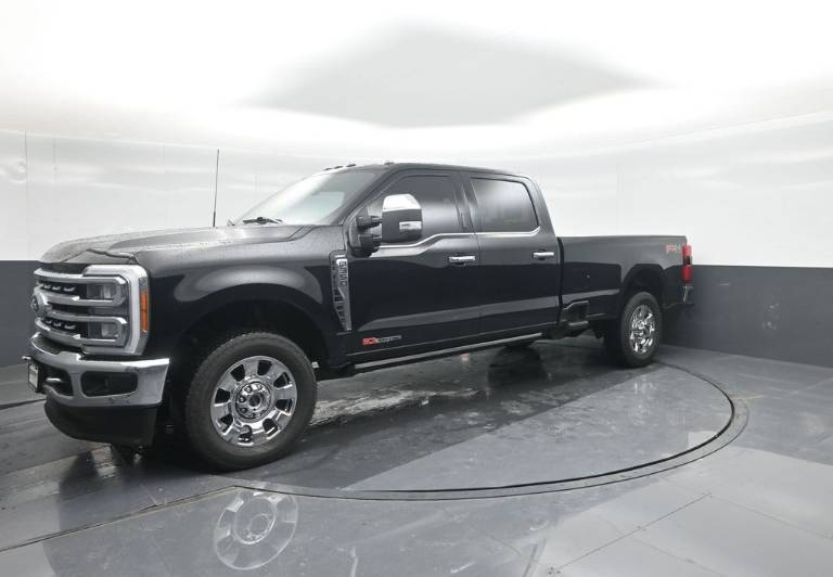 2024 Ford Super Duty F-350 SRW LARIAT