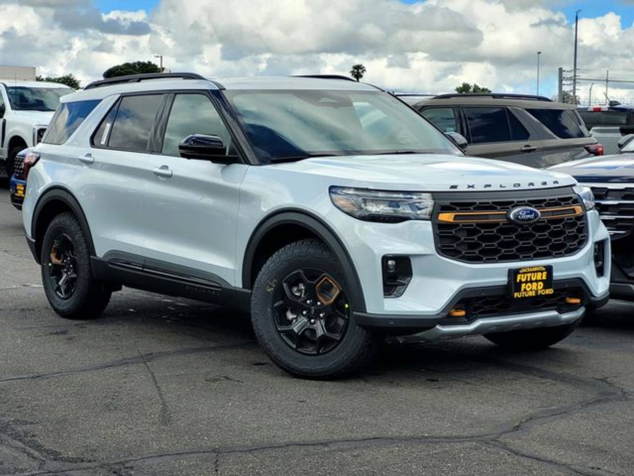 2026 Ford Explorer Tremor 4WD's photo