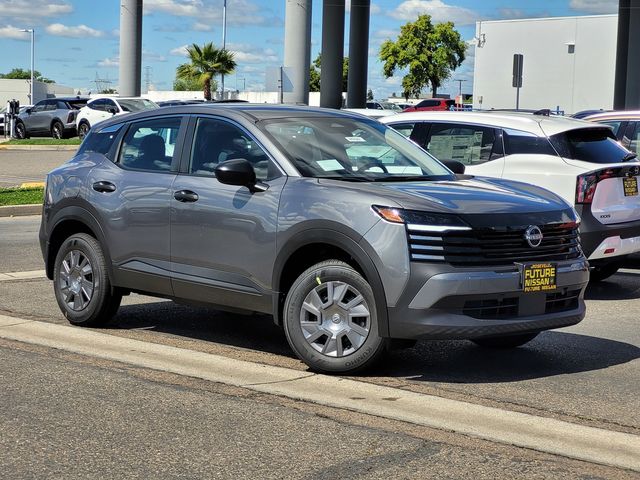 New 2026 Nissan Kicks S