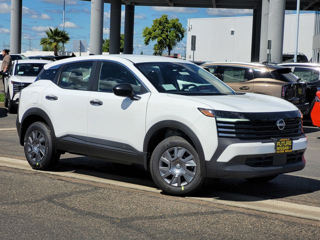 New 2026 Nissan Kicks S