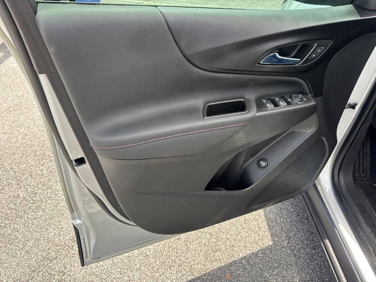 2022 Chevrolet Equinox RS - Photo 10