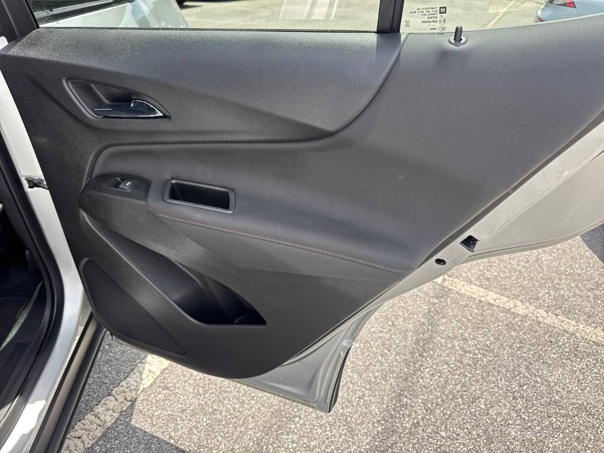 2022 Chevrolet Equinox RS - Photo 16