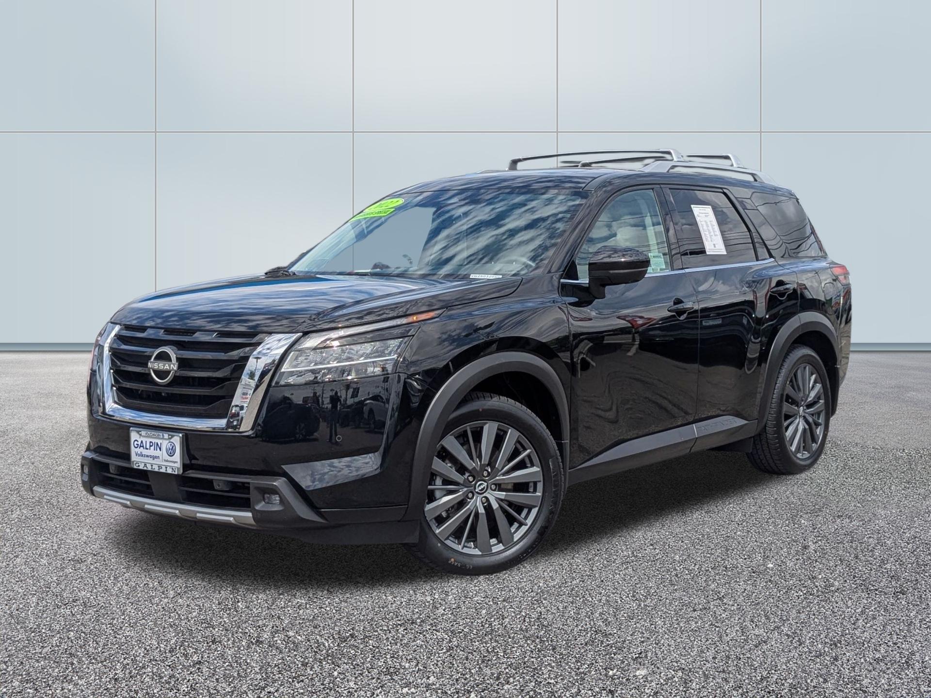 Used 2022 Nissan Pathfinder SL 2WD