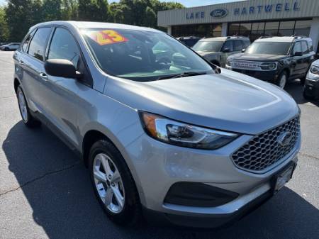 2023 Ford Edge SE