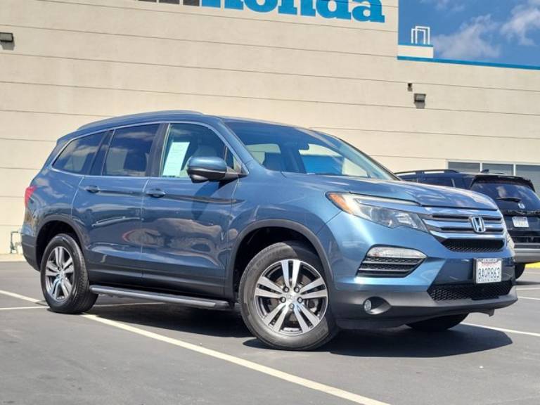 2017 Honda Pilot EX