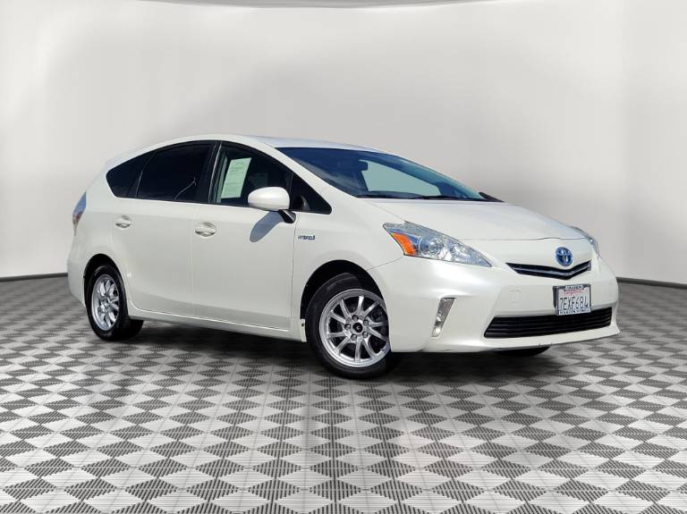 2014 Toyota Prius V Three