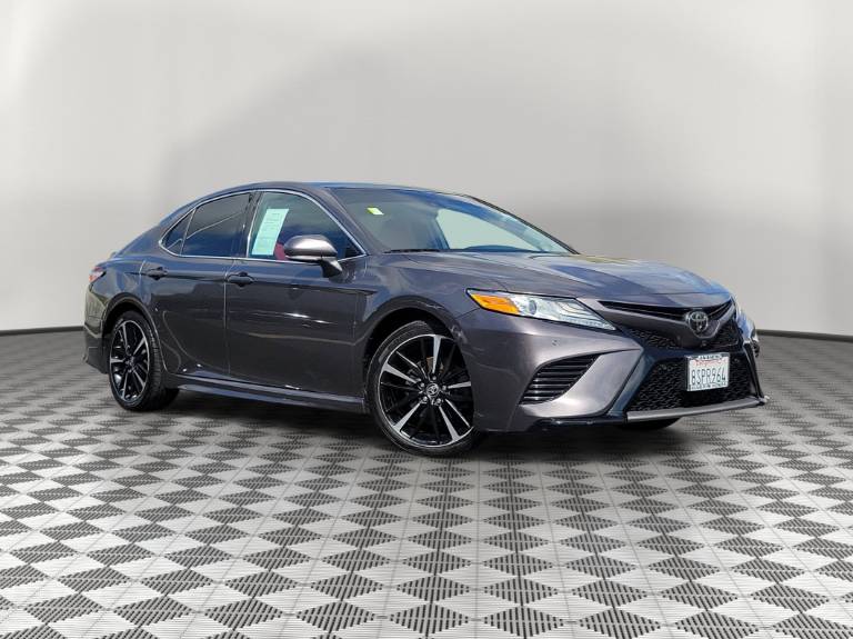 2020 Toyota Camry XSE