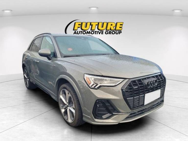 2022 Audi Q3 Premium Plus