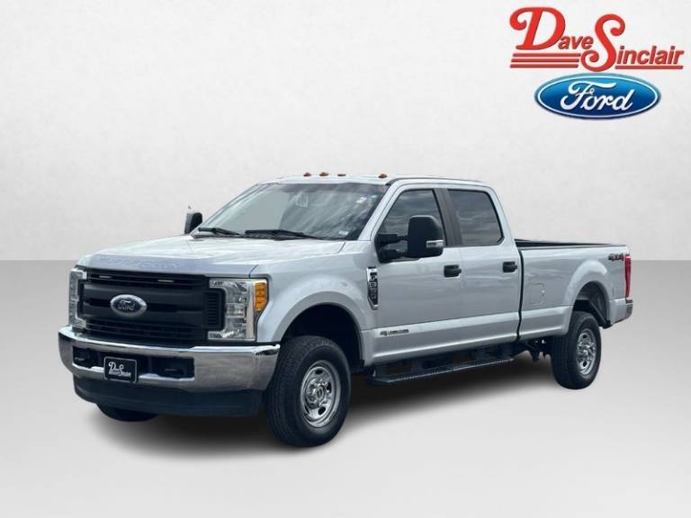2017 Ford Super Duty F-350 SRW 4WD Crew Cab Box