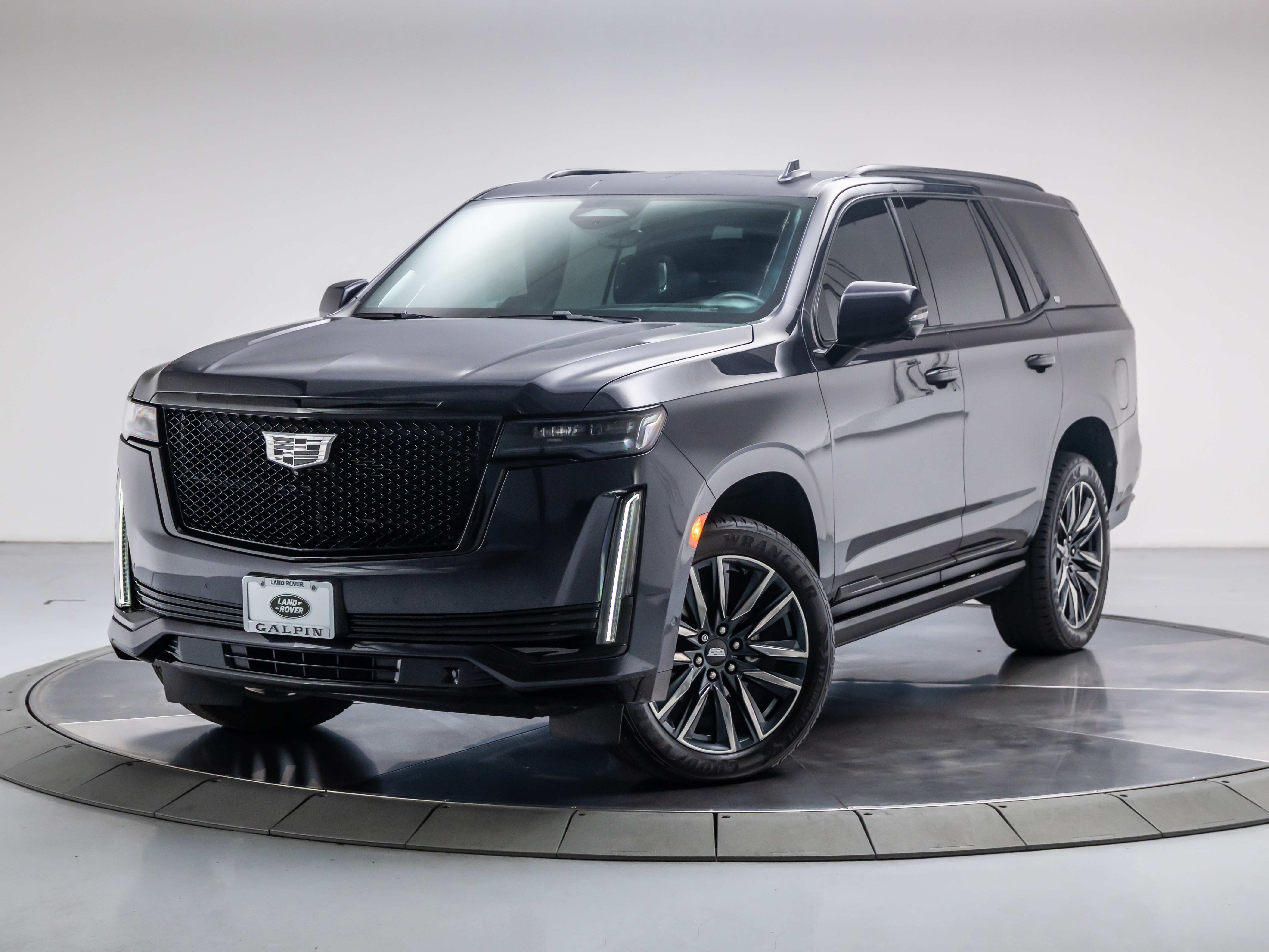 Used 2022 Cadillac Escalade 4WD Sport Platinum