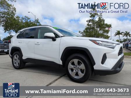 2022 Toyota RAV4 XLE