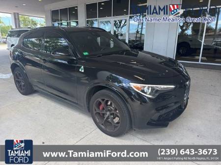2022 Alfa Romeo Stelvio Quadrifoglio