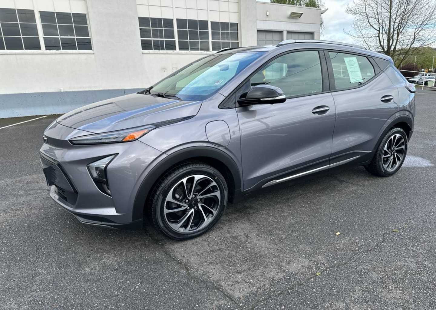 Used 2023 Chevrolet Bolt EUV Premier with VIN 1G1FZ6S0XP4122280 for sale in Beaverton, OR