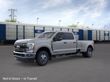 2026 Ford Super Duty F-350 DRW XLT