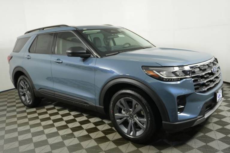 2026 Ford Explorer Active w/200A Pkg