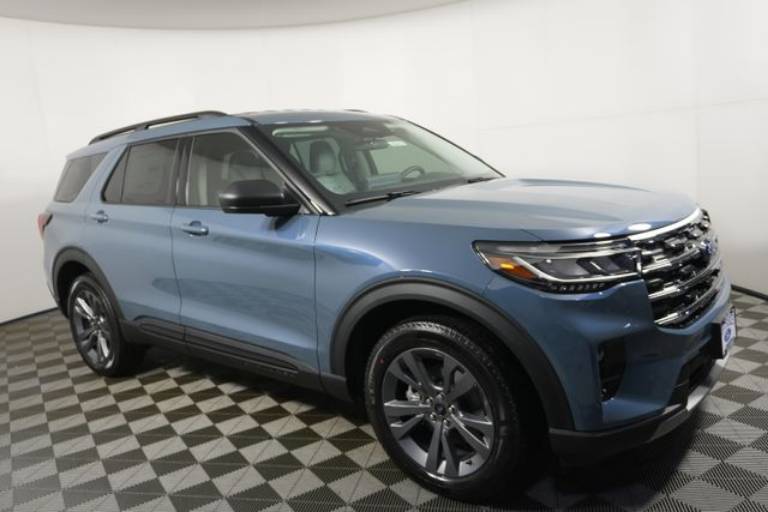 2026 Ford Explorer Active w/100A Pkg