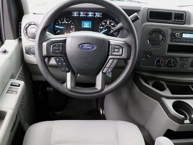 2025 Ford E-Series Cutaway Base - Photo 12