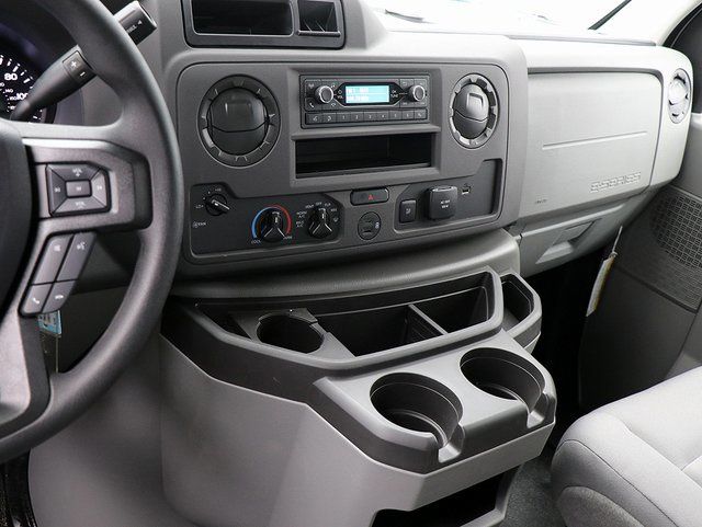 2025 Ford E-Series Cutaway Base - Photo 13