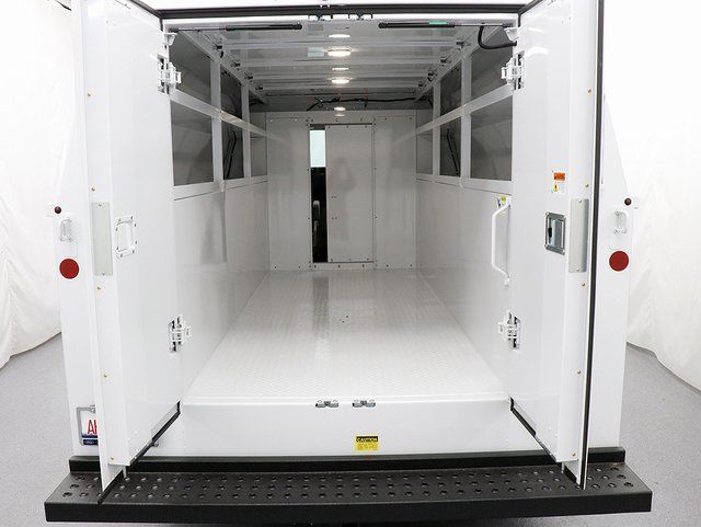 2025 Ford E-Series Cutaway Base - Photo 22