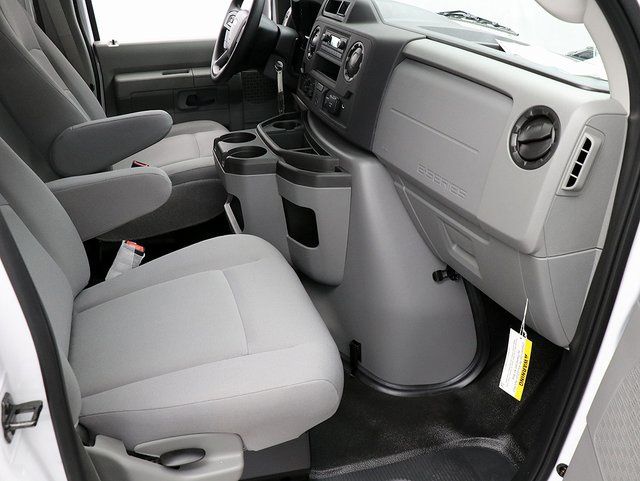 2025 Ford E-Series Cutaway Base - Photo 26