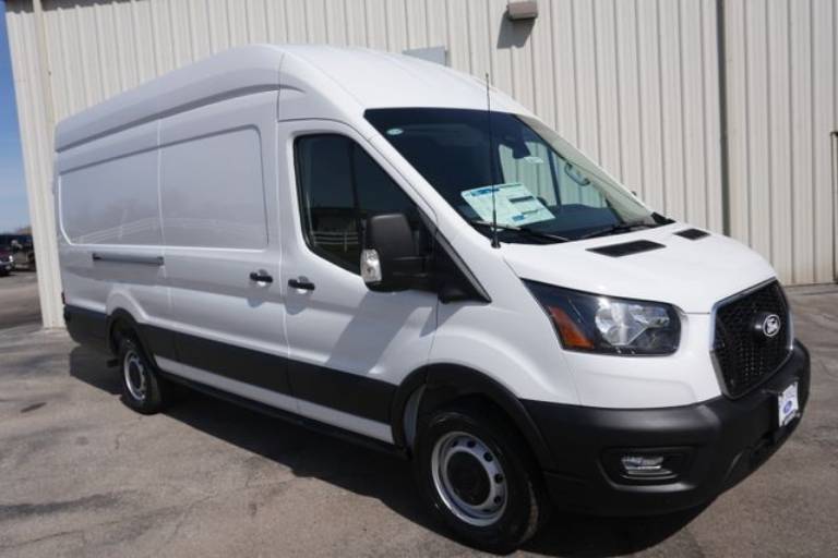 2026 Ford Transit Cargo Van Base