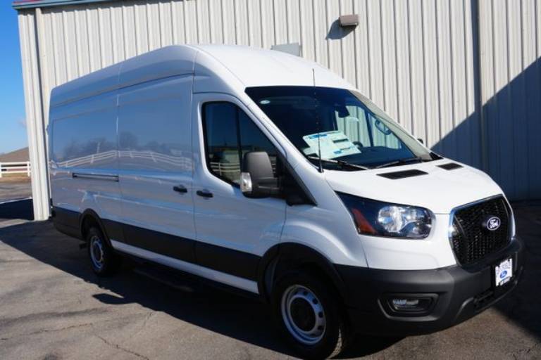 2026 Ford Transit Cargo Van Base