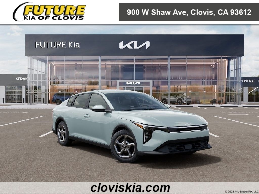 New 2026 Kia K4 LXS
