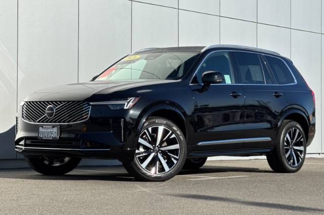 2026 Volvo XC90 B6 Core
