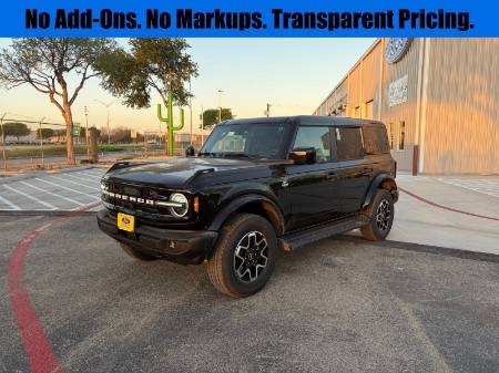 2026 Ford Bronco Outer Banks