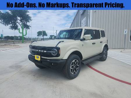 2026 Ford Bronco Outer Banks