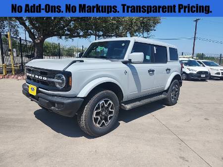 2026 Ford Bronco Outer Banks