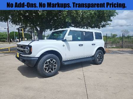 2026 Ford Bronco Outer Banks