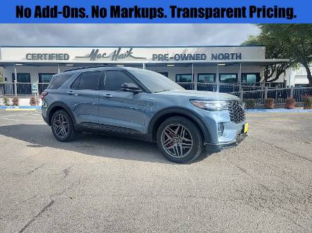 2025 Ford Explorer ST-Line