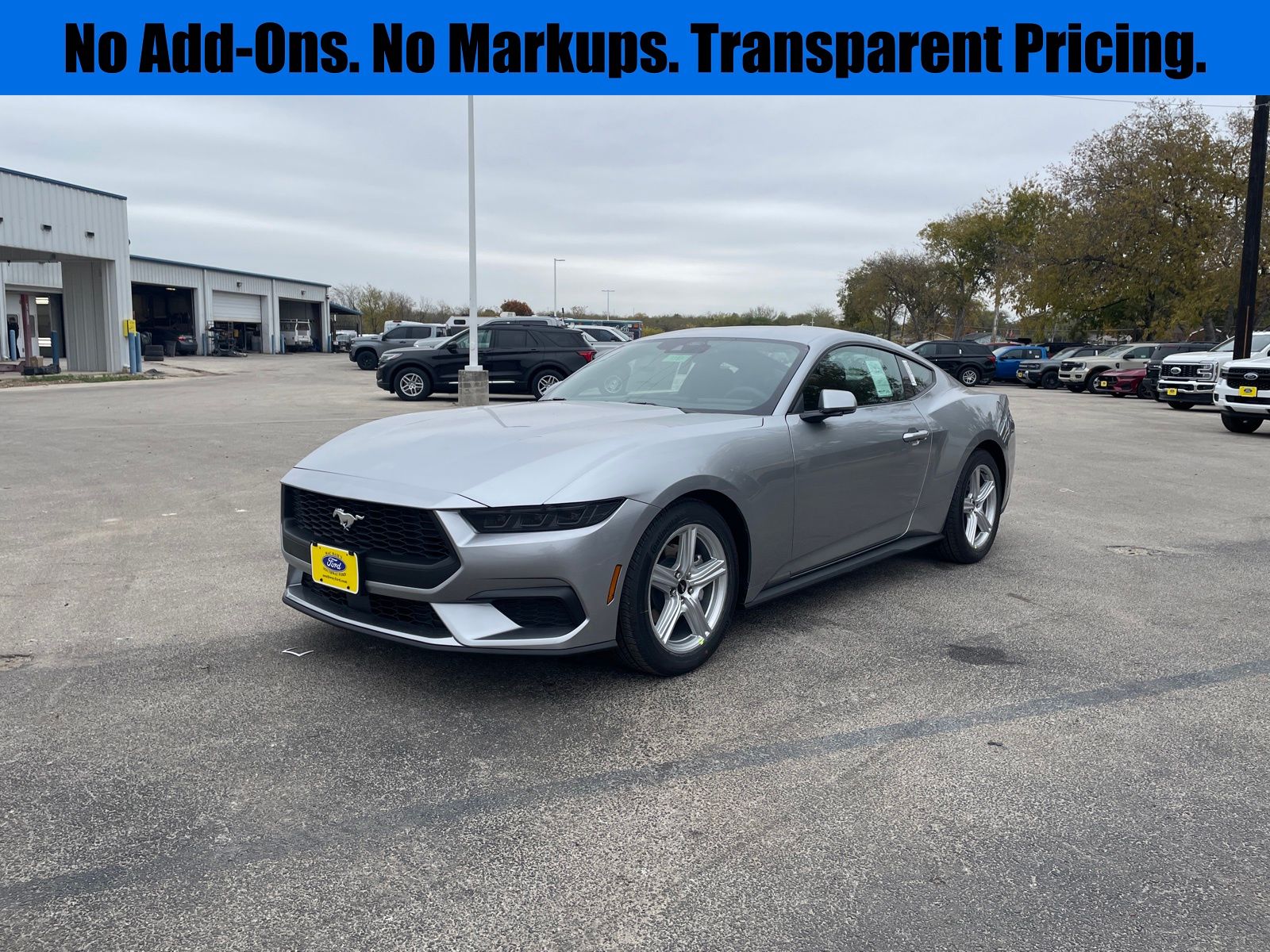 2026 Ford Mustang EcoBoost Fastback's photo